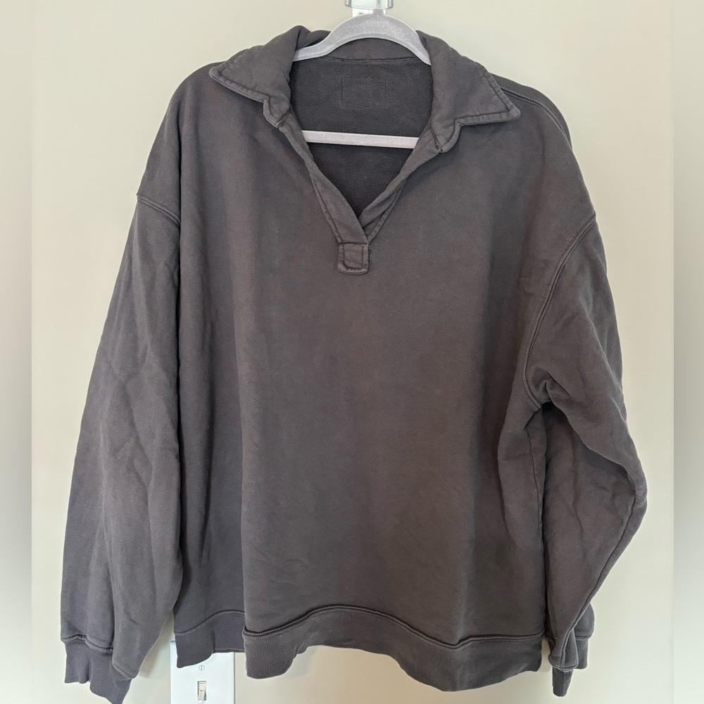 DAILY DRILLS!!! Charcoal Collar Pullover XS/S